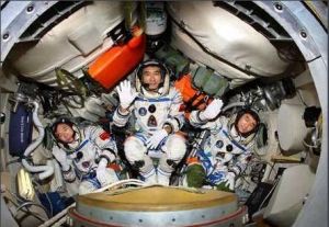 神舟七号航天员 神舟七号航天员