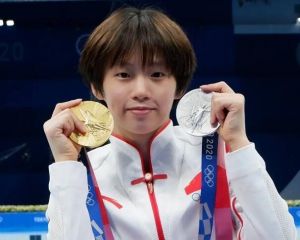 少儿时代的陈芋汐