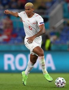 曼努埃尔·阿坎吉