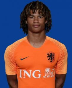 内森·阿克 内森·阿克