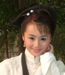 曹颖早年照片