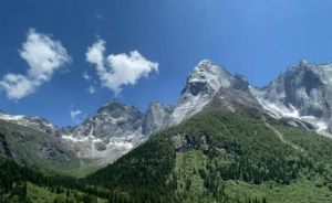 四姑娘山 四姑娘山