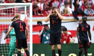 足坛疯狂一夜：拜仁丢榜首，曼城进决赛，皇马利物浦皆取胜