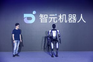 智元机器人