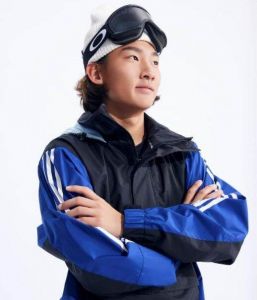 苏翊鸣个人照片