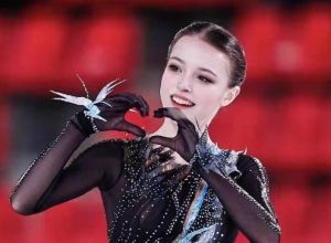 安娜·谢尔巴科娃